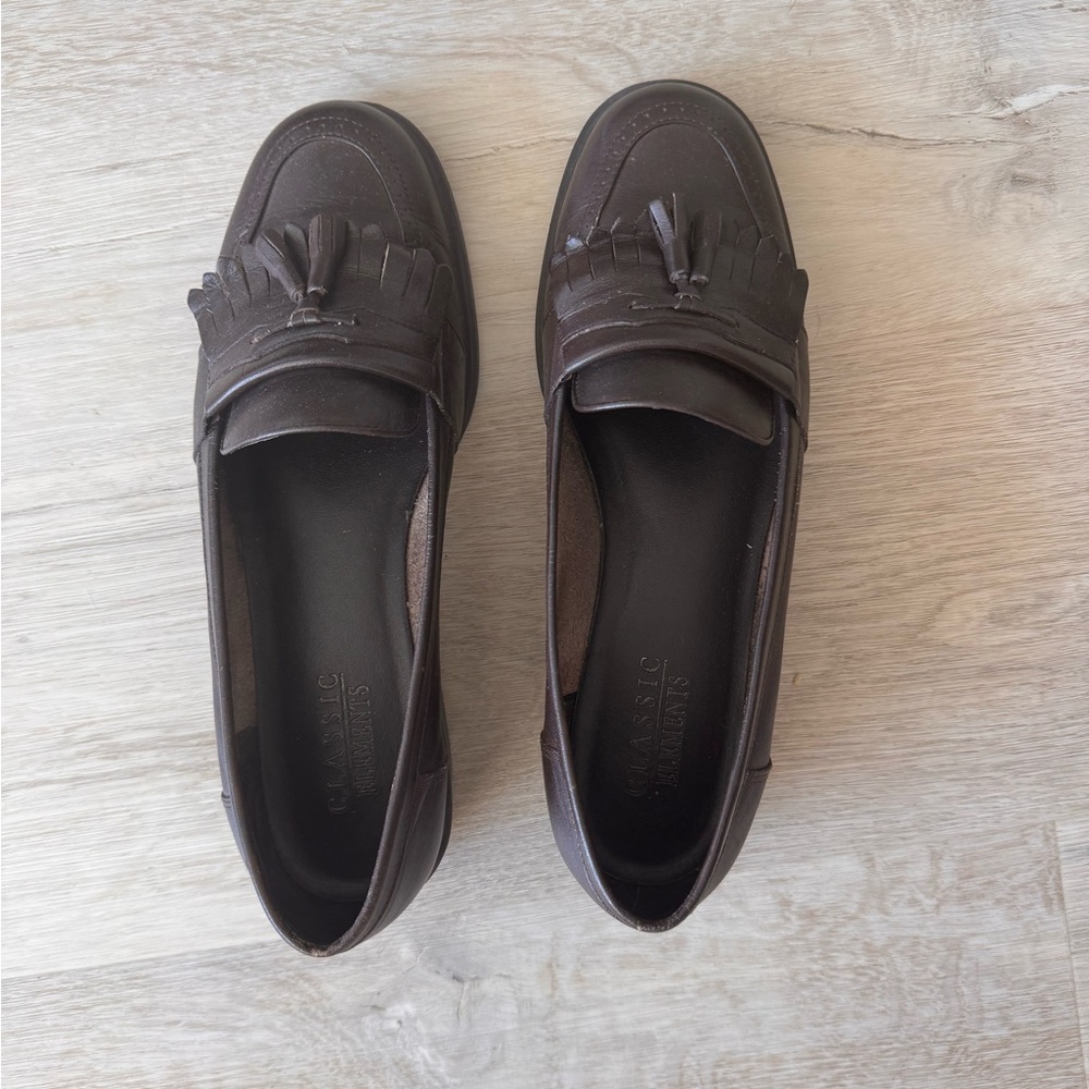 Classic Elements Tassel Loafers in Dark Brown